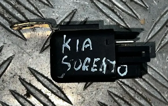 KIA Sorento Other relay E460330160 12V25A