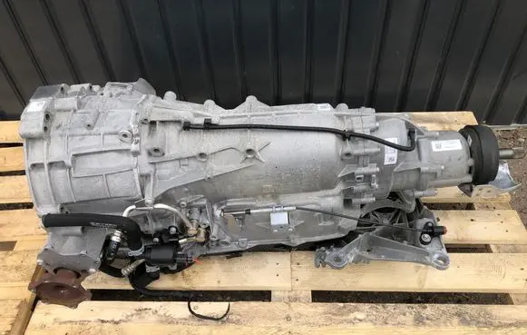 Audi Q7 4M Automatic gearbox QZW