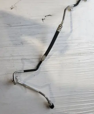 Air conditioning (A/C) pipe/hose
