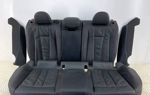 Audi A4 S4 B9 8W Second row seats 