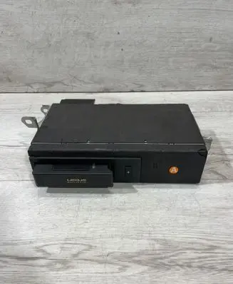 Lexus GS 300 400 430 CD/DVD changer 8627030140 SJ004659 CDXM8176ZT