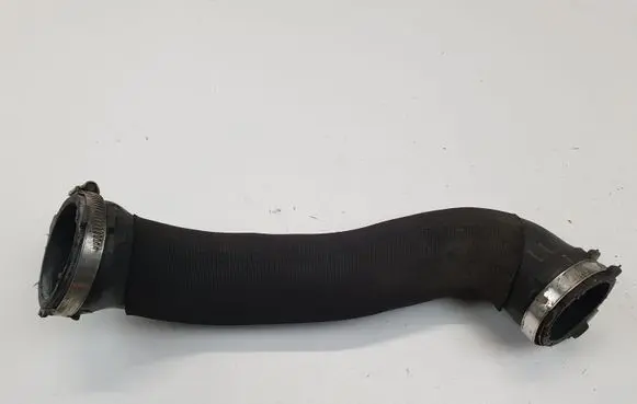 Audi A8 S8 D3 4E Intercooler hose/pipe 4E0145737L