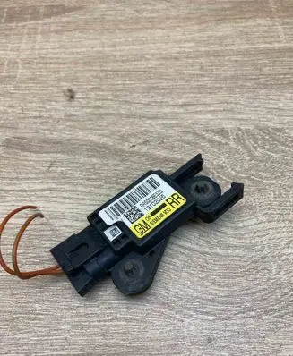Opel Vectra C Airbag deployment crash/impact sensor 13102026 WithPlug