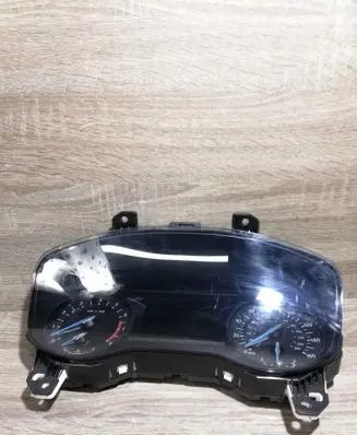 Ford Fusion II Speedometer (instrument cluster) ds7t10849ej a2c86859000