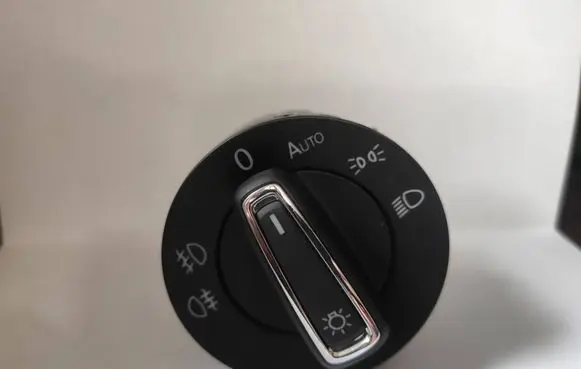 Seat Ibiza V (KJ) Light switch 5G0941431AF 10095092