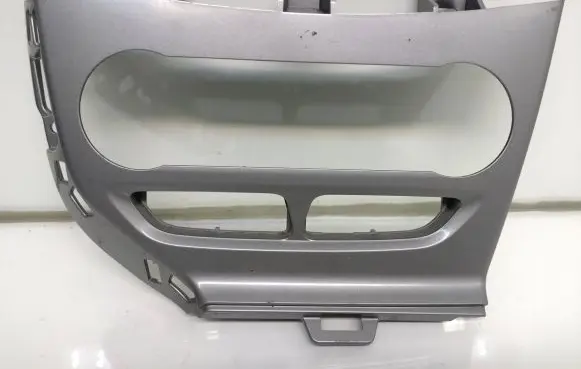Ford Focus Climate control/heater control trim BM5118522bcw