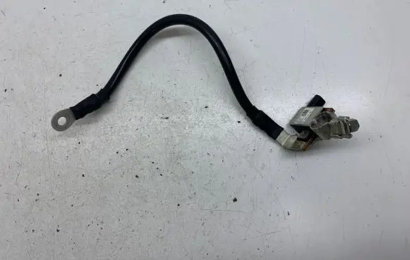 Audi A4 S4 B9 Negative earth cable (battery) 8S0915181