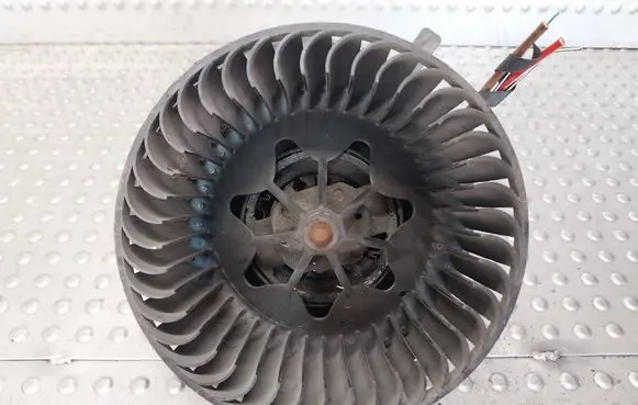 Skoda Superb B6 (3T) Heater fan/blower 3C1820015L 3C0907521D