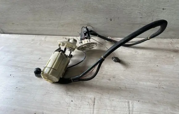 Volvo XC70 In-tank fuel pump 0580313029