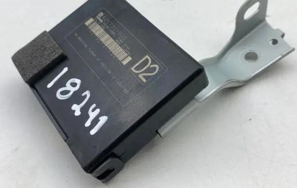 Toyota RAV 4 (XA40) Immobilizer control unit/module 8978442051 625731000 TH310T781945111