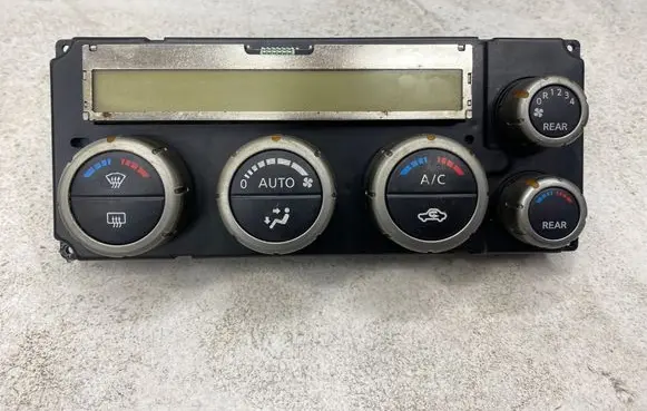 Nissan Pathfinder R51 Climate control unit 27500EB500 1015553 08232005
