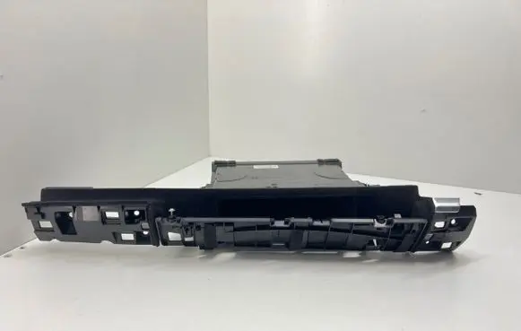BMW 7 F01 F02 F03 F04 Glove box 9119796 07102010