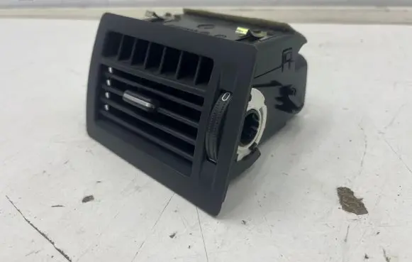 Opel Zafira B Dashboard side air vent grill/cover trim 13144399