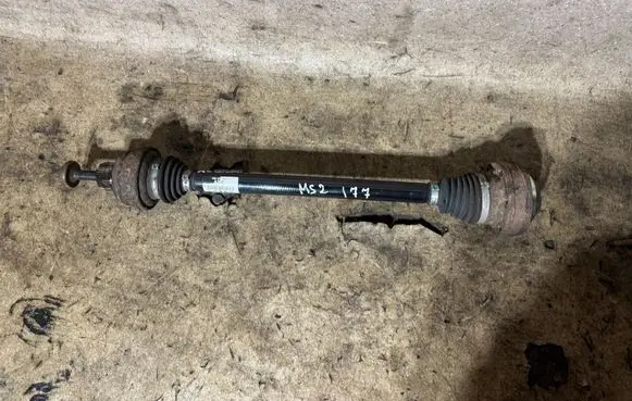 Audi A8 S8 D4 4H Rear driveshaft 8R0501203C