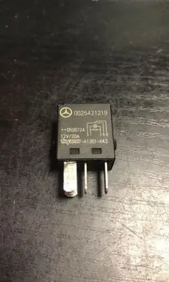 Mercedes-Benz A W169 Other relay 0025421219