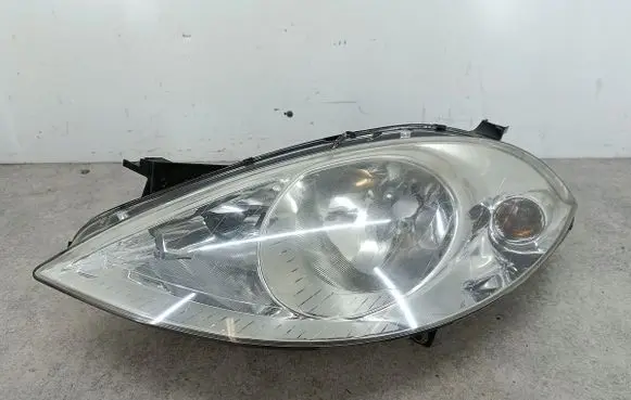 Mercedes-Benz A W169 Headlight/headlamp A1698200161