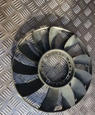 Audi A4 S4 B5 8D Fan impeller 058121301B