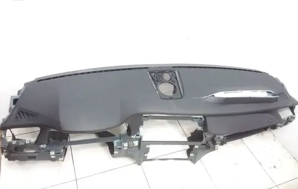 BMW 7 F01 F02 F03 F04 Dashboard 9160068 39911215204