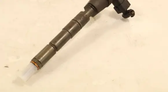 Alfa Romeo 159 Fuel injector 0445110243