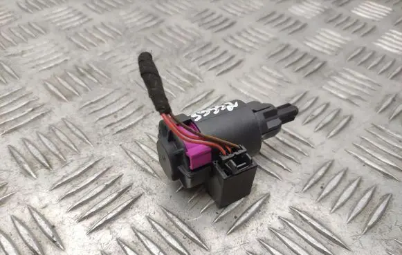 Audi A4 S4 B8 8K Brake pedal sensor switch 4F0945459B
