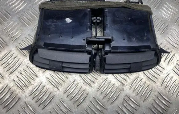 Opel Insignia A Dash center air vent grill 
