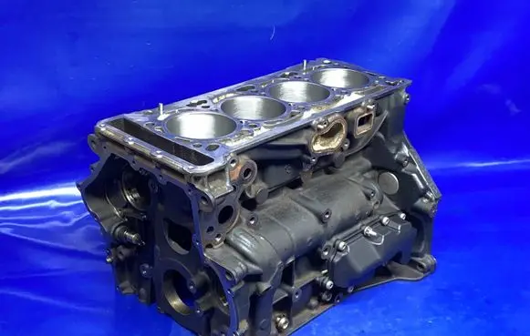 Audi A5 Engine block 06H103021S