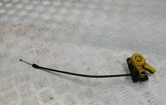 Ford Focus Engine bonnet (hood) release handle BM5116A770AC