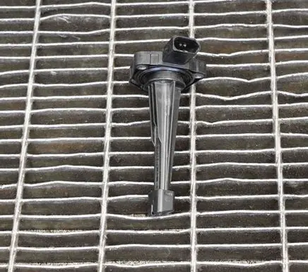 Oil level dip stick