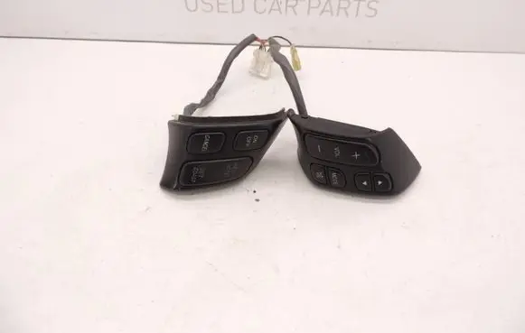 Mazda 6 Steering wheel buttons/switches 153769 153789 D209