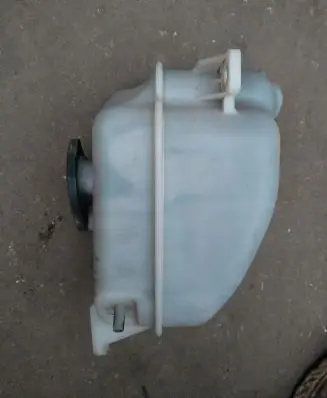 Hyundai Santa Fe Coolant expansion tank/reservoir 254302W000