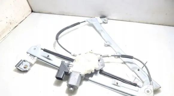 Mitsubishi Colt Front window lifting mechanism without motor