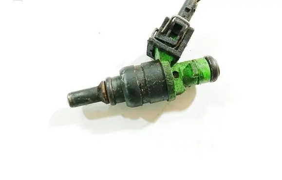 Mercedes-Benz C W203 Fuel injector 2710780549