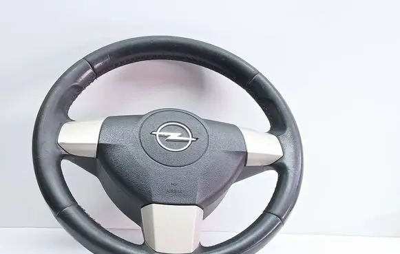Opel Astra H Steering wheel