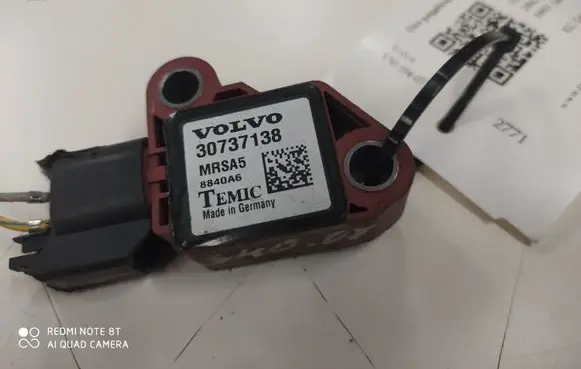 Volvo V50 Airbag deployment crash/impact sensor 30737138 MRSA5 8840A6