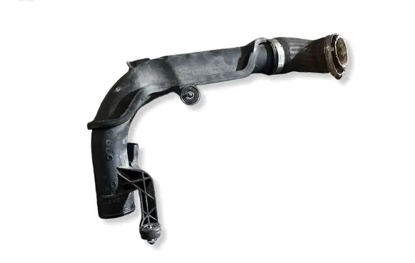 Audi Q3 8U Intercooler hose/pipe 1K0145770AE