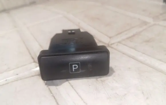Toyota Prius (XW20) Hand parking brake switch 15A685