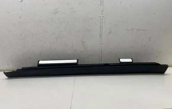 Mini Clubman F54 Sill 8589905