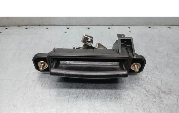 Mazda 3 I Tailgate/trunk/boot exterior handle 
