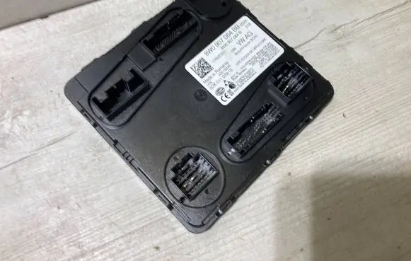 Audi A4 S4 B9 Comfort/convenience module 8W0907064BB 8W0907064B