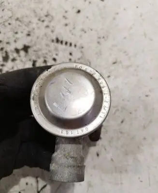 BMW 5 E60 E61 EGR valve 72823803