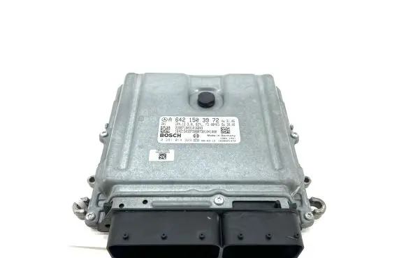 Mercedes-Benz CLS C219 Engine control unit/module A6421503972 0281014323
