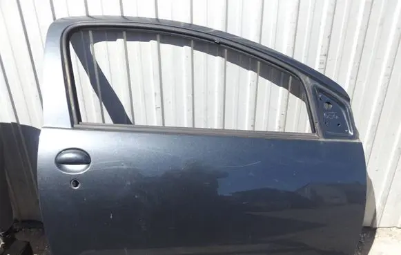 Toyota Aygo AB10 Front door 