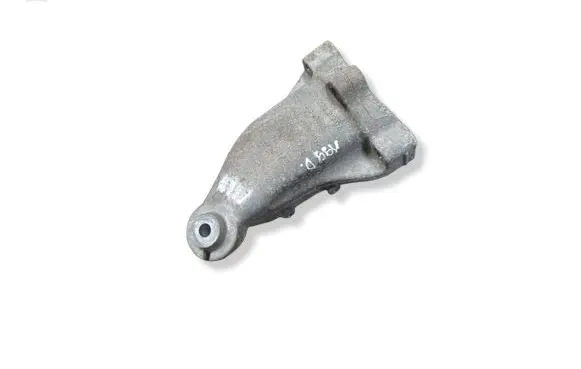 Mercedes-Benz E W212 Engine mounting bracket A6512233504
