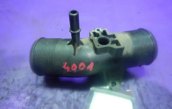 Ford Mondeo MK IV Intercooler hose/pipe