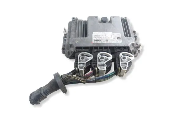 Ford Focus Engine control unit/module 0281012488 7M5112A650TB