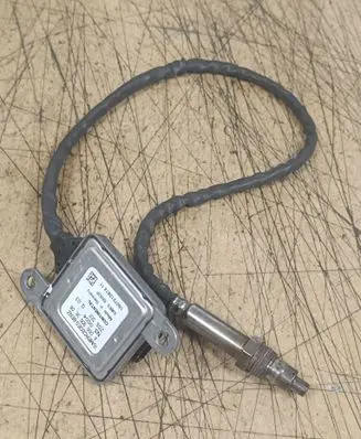 Mercedes-Benz C W205 Lambda probe sensor A0009053606