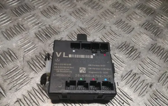 Mercedes-Benz C W204 Door control unit/module 2129004014 A2129004014