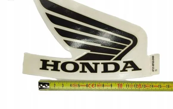 Honda Legend Manufacturer badge logo/emblem 87121-MFG-D40ZA