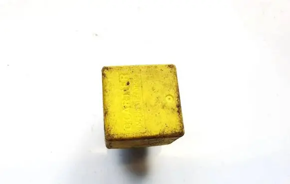 Peugeot 406 Other relay 12v25a03701 12v-25a-03701