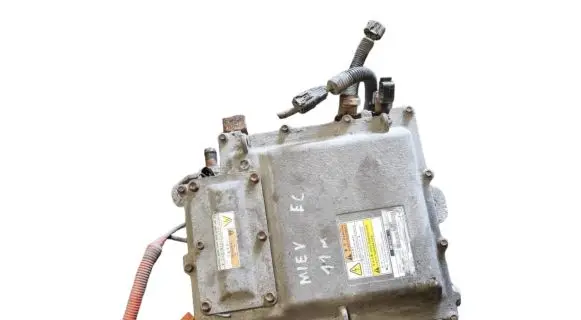 Mitsubishi i-MiEV Voltage converter/converter module 9499A620